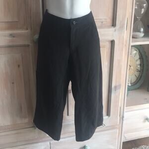 Go Lite Capri Pants Women’s Small